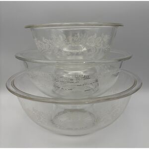 Pyrex Colonial Mist Clear Mixing Bowls Set of 3